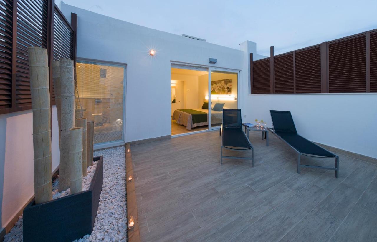 Hostal Mari San Antonio  Eksteriør billede
