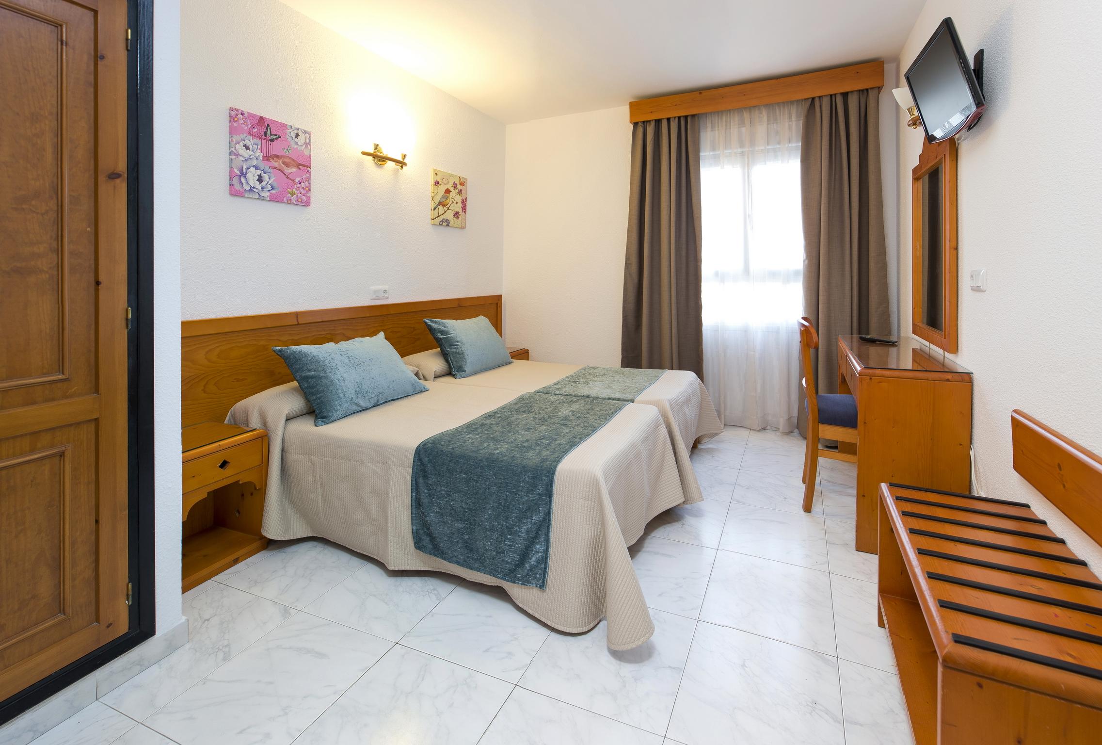 Hostal Mari San Antonio  Eksteriør billede