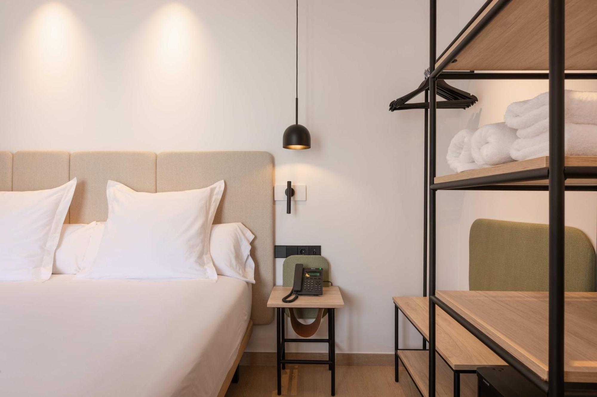 Hostal Mari San Antonio  Eksteriør billede