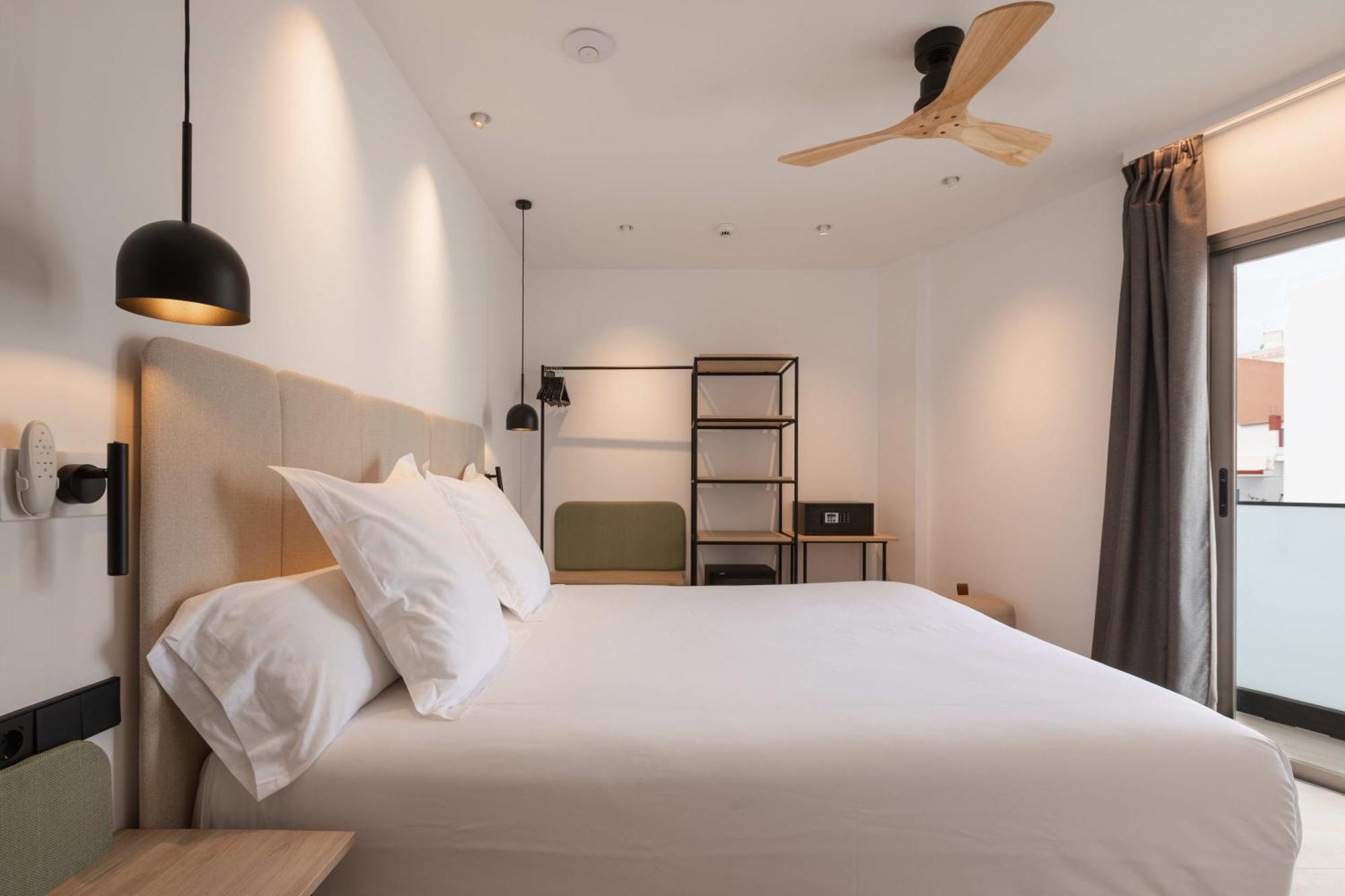 Hostal Mari San Antonio  Eksteriør billede