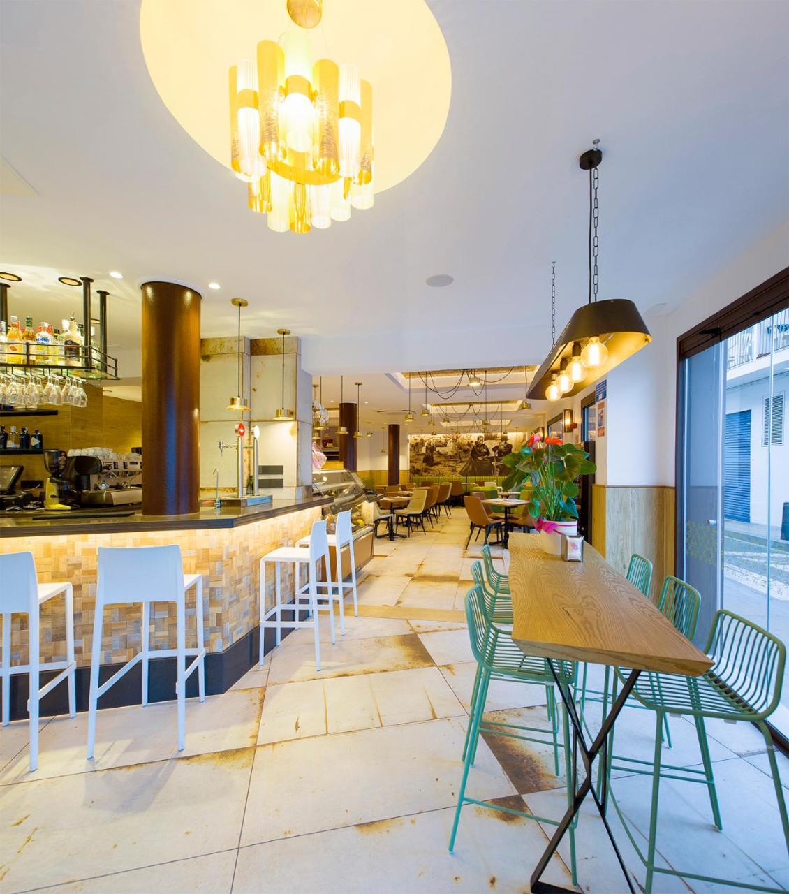 Hostal Mari San Antonio  Eksteriør billede